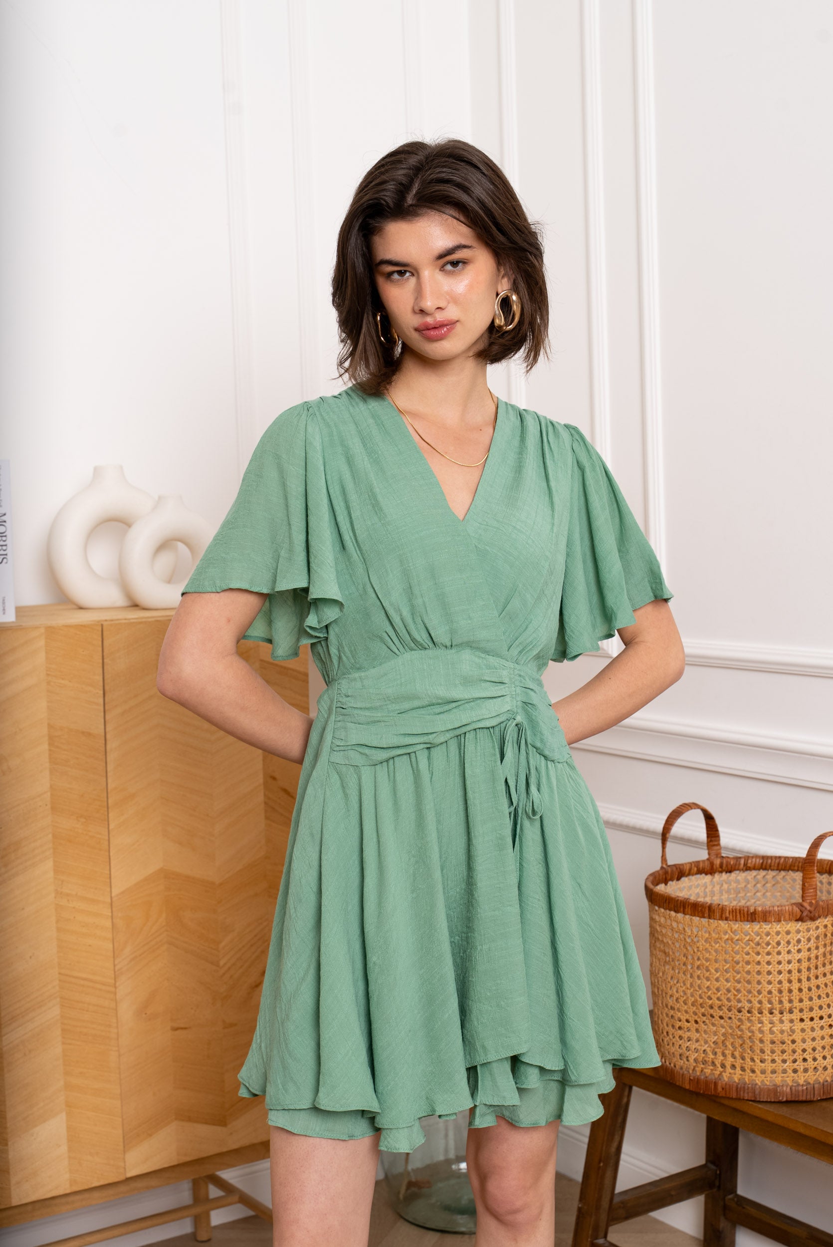 Robe courte cache-cœur fluide – Rose ou Vert d’eau