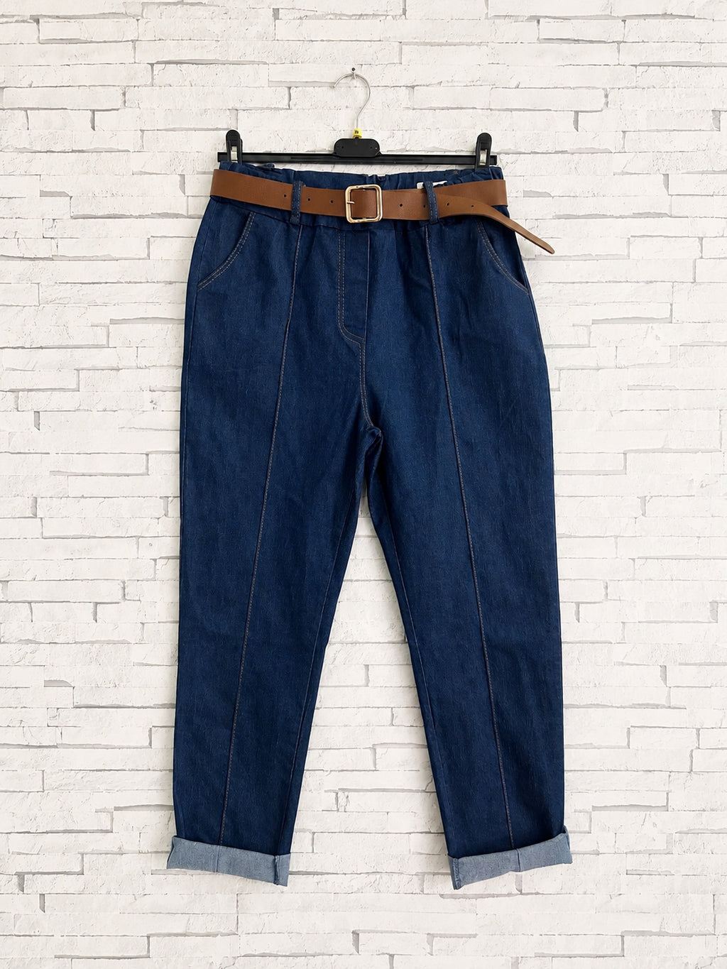 Pantalon jean femme grande taille avec ceinture – vue de face