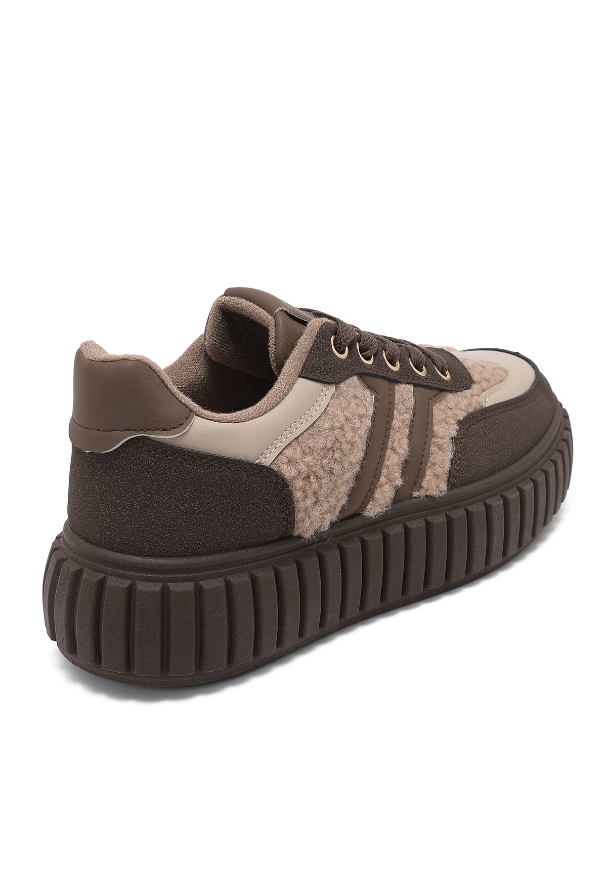 Baskets femme marron et beige en daim synthétique, vue arrière