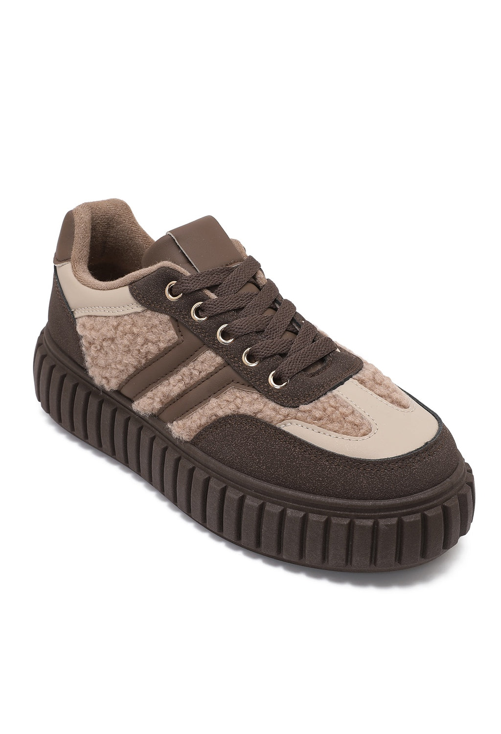 Baskets femme marron et beige en daim synthétique, vue de trois-quarts