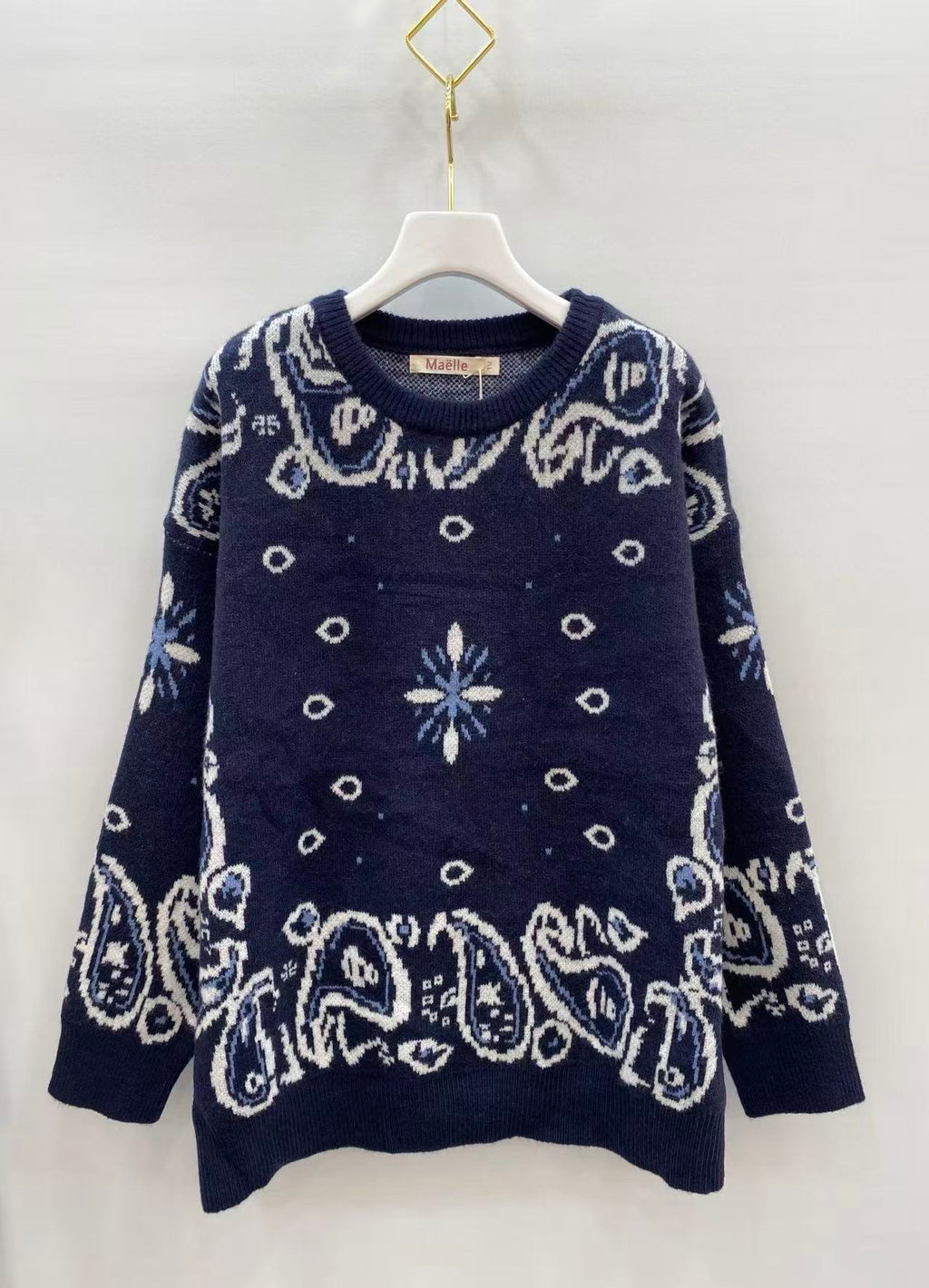 Pull à motifs bleu marine – taille unique 36-42